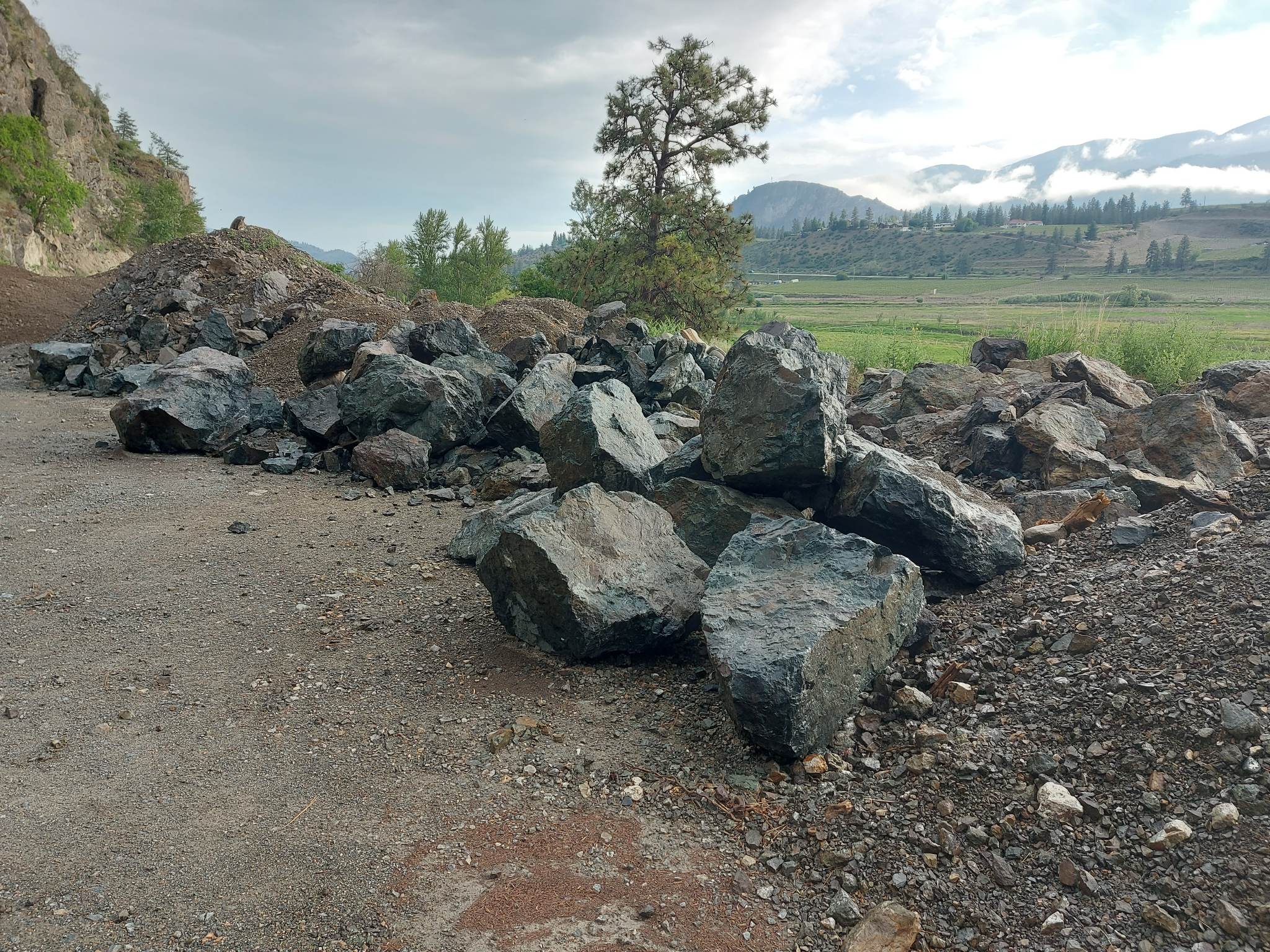 South Okanagan road fixed in four days after severe boulder damage | iNFOnews.ca South Okanagan road fixed in four days after severe boulder damage | iNFOnews.ca