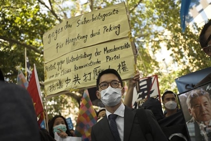 Hong Kong police offer rewards for arrests of 8 overseas pro-democracy activists | iNFOnews.ca Hong Kong police offer rewards for arrests of 8 overseas pro-democracy activists | iNFOnews.ca