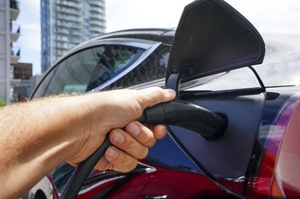BC Hydro bids to raise EV charging fees, but customers say time-based fees are unfair | iNFOnews.ca BC Hydro bids to raise EV charging fees, but customers say time-based fees are unfair | iNFOnews.ca