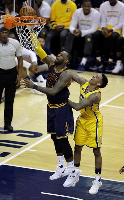 James, Cavs come from 26 down, beat Pacers to take 3-0 lead | iNFOnews.ca