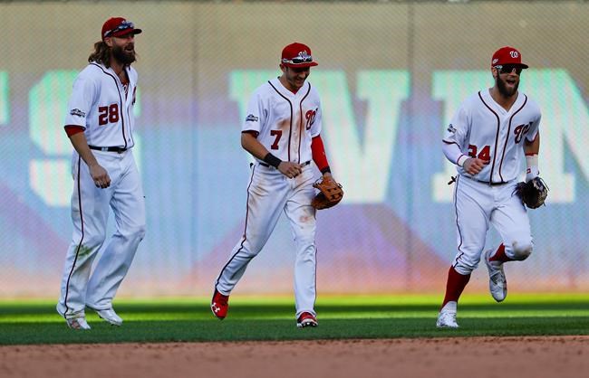 Lobaton's HR, Murphy's RBIs lift Nats past LA 5-2; NLDS tied | iNFOnews.ca