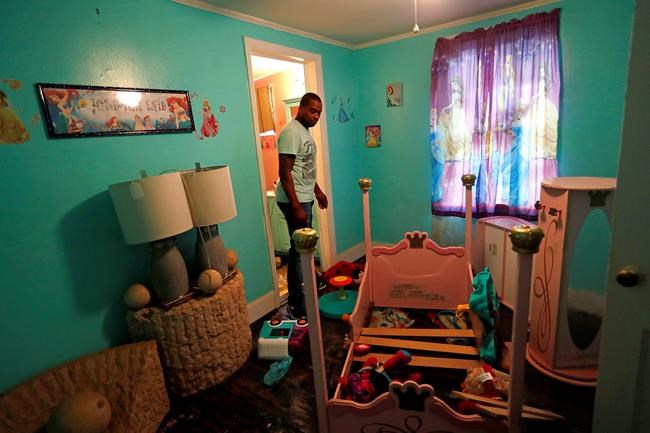 Reckoning with loss of homes, livelihoods after Florence | iNFOnews.ca Reckoning with loss of homes, livelihoods after Florence | iNFOnews.ca