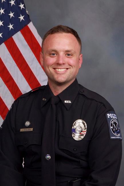 North Carolina officer slain in traffic stop; suspect dead | iNFOnews.ca