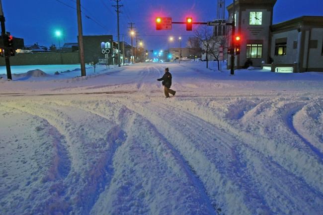 Winter storm weakens but thousands still without power | iNFOnews.ca CP2030816083