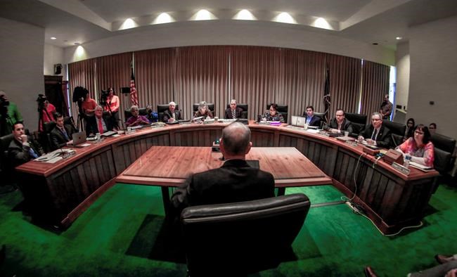 Panel tells embattled Nebraska senator to resign by Friday | iNFOnews.ca