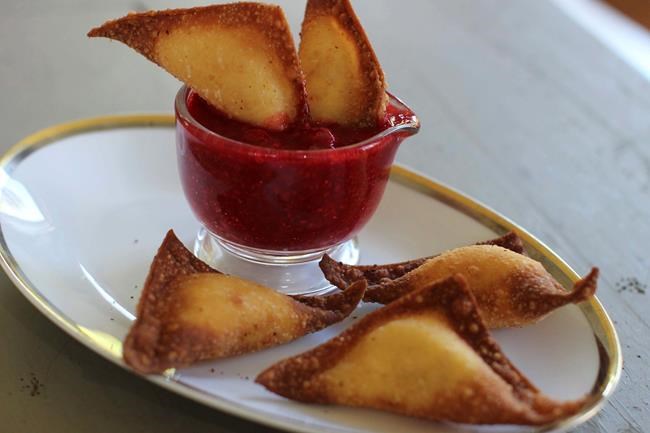 Sweet Cheese & Almond Dumplings: a signature Hanukkah dish | iNFOnews.ca