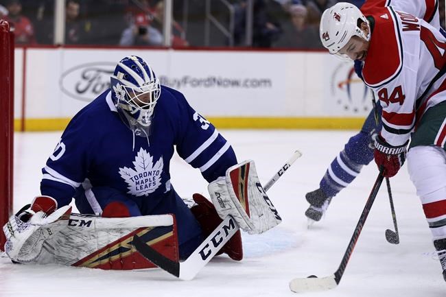 Tavares scores twice, hits 300-goal mark, Leafs beat Devils | iNFOnews.ca