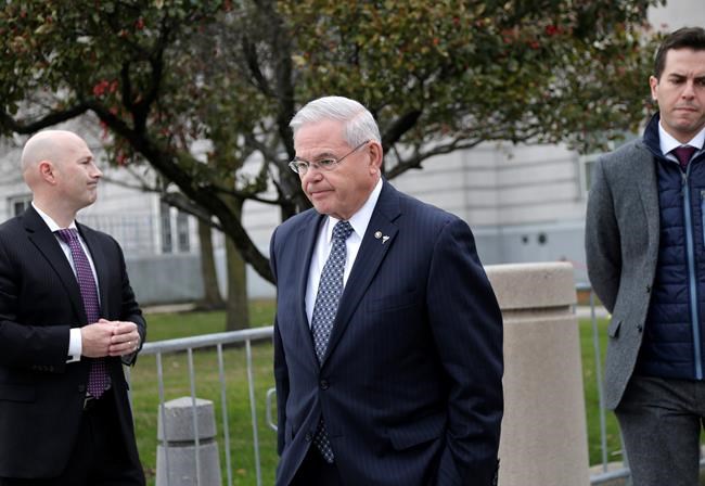 Menendez jury says it's deadlocked; judge says to keep going | iNFOnews.ca