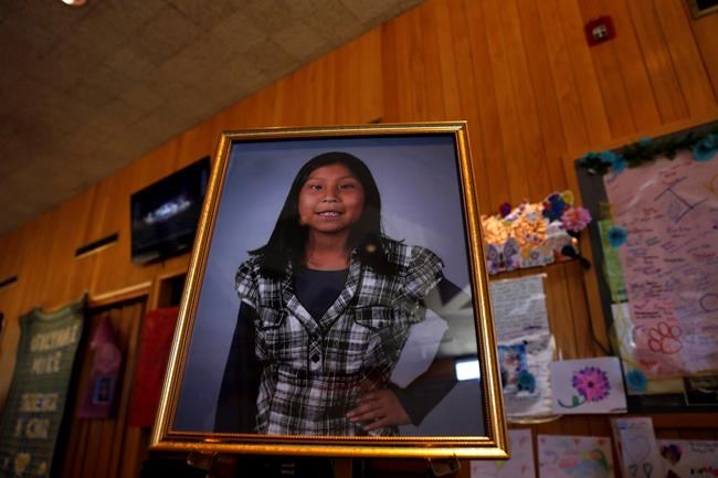 Slain girl's dad sues Navajo Nation for lack of alert system | iNFOnews.ca