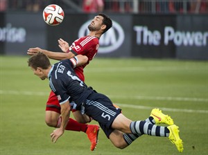 Toronto FC braintrust left with questions after 2-1 loss to Sporting Kansas City | iNFOnews.ca CP29283728