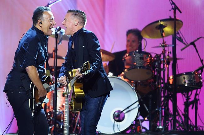 Invictus Games wraps with closing ceremony featuring Springsteen and Adams | iNFOnews.ca Invictus Games wraps with closing ceremony featuring Springsteen and Adams | iNFOnews.ca