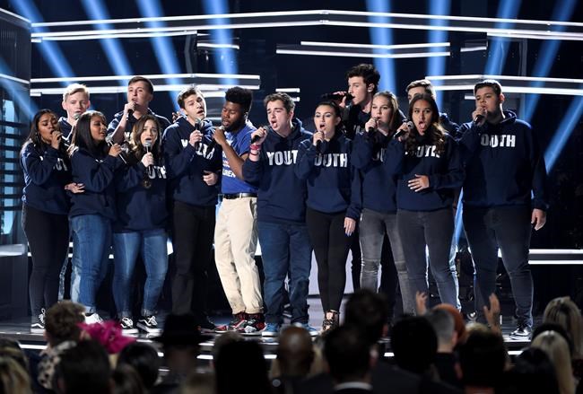 School victims honoured at Billboard Awards; Janet, BTS shine | iNFOnews.ca