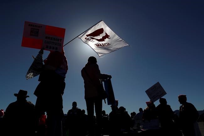 The Latest: Cher tells marchers to use their voice and vote | iNFOnews.ca