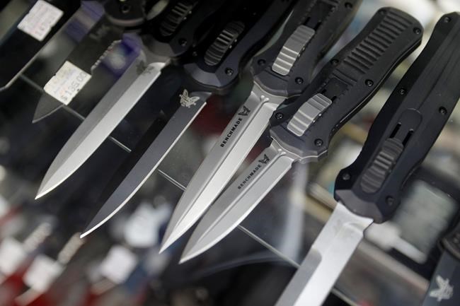 Colorado considers ending longtime switchblade knife ban | iNFOnews.ca