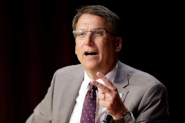 North Carolina gov. faces Fed's Monday deadline on LGBT law | iNFOnews.ca North Carolina gov. faces Fed's Monday deadline on LGBT law | iNFOnews.ca
