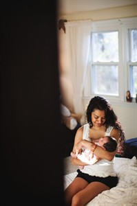 Picture perfect: More people hiring professional photographers to document everyday life | iNFOnews.ca