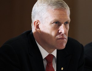 United Technologies CEO announces retirement, succeeded by chief financial officer | iNFOnews.ca CP30837189