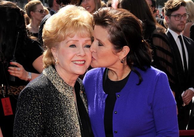 Debbie Reynolds and Carrie Fisher to be buried together | iNFOnews.ca