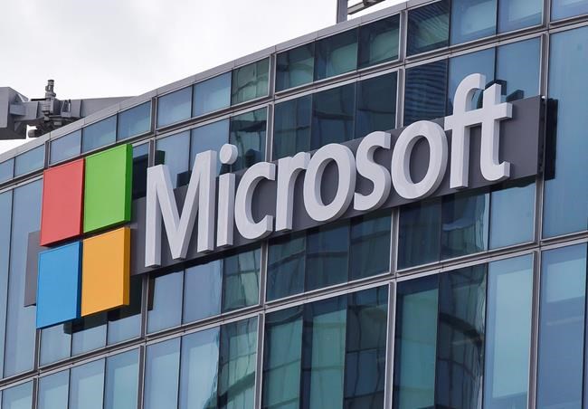 Pentagon hands Microsoft $10B 'war cloud' deal, snubs Amazon | iNFOnews.ca