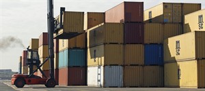 Outlook for US economy improves after reports show fewer layoffs, more exports | iNFOnews.ca CP19728036
