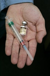 After a plateau, cervical cancer vaccination rates for US girls rising again but only a little | iNFOnews.ca
