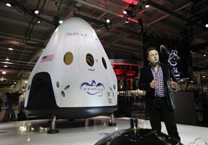 NASA picks Boeing and SpaceX to carry astronauts to space station by 2017 | iNFOnews.ca CP29913114