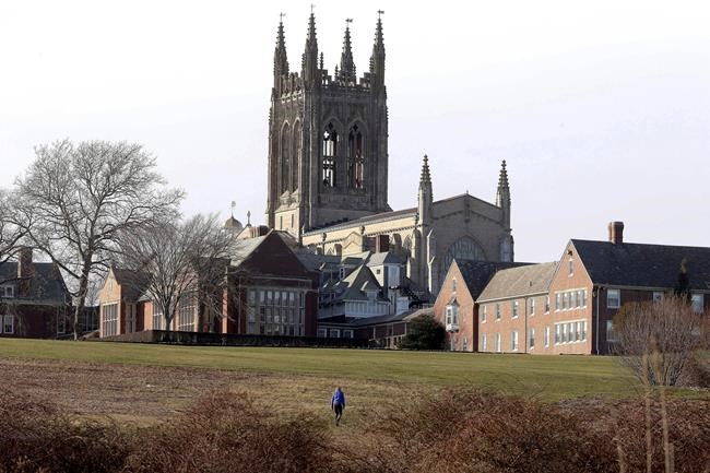 Headmaster leaving after prep school sex abuse investigation | iNFOnews.ca