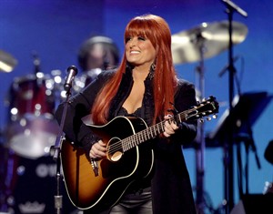 Patrol says singer Wynonna Judd's husband seriously injured in South Dakota motorcycle crash | iNFOnews.ca CP19833548