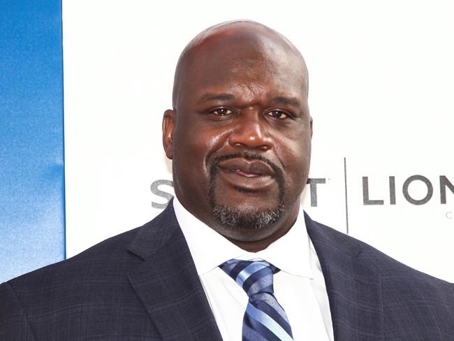 Papa John's scores Shaq to help revive its image | iNFOnews.ca