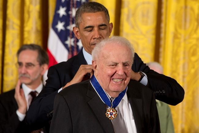 Abner Mikva, ex-congressman, judge from Illinois, dies at 90 | iNFOnews.ca