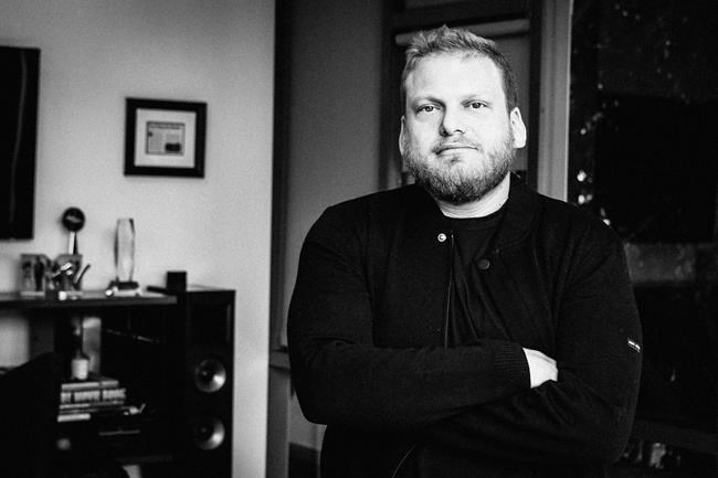Maroon 5 manager Jordan Feldstein dies unexpectedly at 40 | iNFOnews.ca
