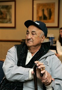 Former World Series star Frank Torre, Joe's older brother, dies at 82 | iNFOnews.ca