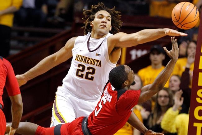 Gophers' Lynch suspended from playing amid assault probe | iNFOnews.ca