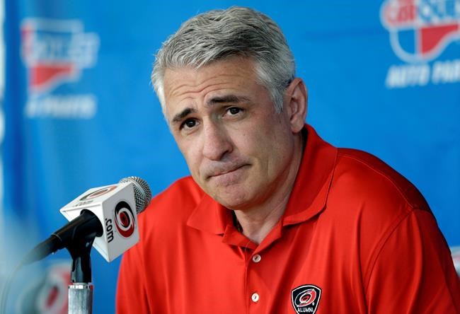 Carolina terminates demoted GM Ron Francis' contract | iNFOnews.ca