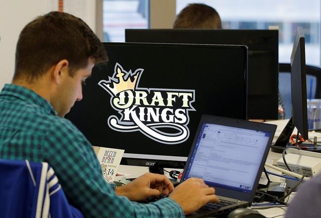 Daily fantasy sports rivals DraftKings and FanDuel to merge | iNFOnews.ca Daily fantasy sports rivals DraftKings and FanDuel to merge | iNFOnews.ca