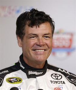 Michael Waltrip splitting time driving, dancing on Talladega race weekend | iNFOnews.ca Michael Waltrip splitting time driving, dancing on Talladega race weekend | iNFOnews.ca