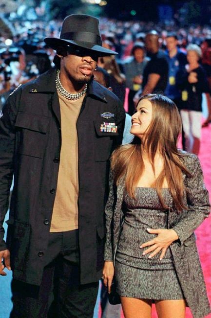 The Worm Turns: Electra recalls 'bad boy' Rodman's courtship | iNFOnews.ca The Worm Turns: Electra recalls 'bad boy' Rodman's courtship | iNFOnews.ca