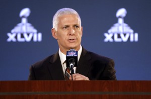 Law enforcement official says he sent video to attention of NFL security chief Jeffrey Miller | iNFOnews.ca CP30043185