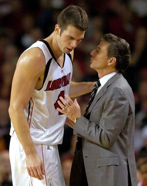 The Latest: Pitino says he didn't know of money to recruits | iNFOnews.ca The Latest: Pitino says he didn't know of money to recruits | iNFOnews.ca