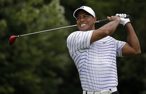 Tiger Woods removes himself from US Ryder Cup consideration because of back problems | iNFOnews.ca CP29490219