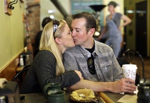 Delaware police say investigating assault allegation against NASCAR's Kurt Busch | iNFOnews.ca CP30612305