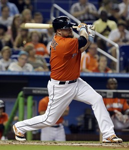 Miami third baseman Casey McGehee and Seattle lefty Chris Young win comeback player awards | iNFOnews.ca
