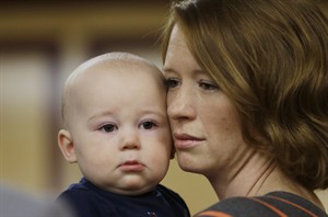 Health officials trying to gauge vaccination opposition and figure out what to do about it | iNFOnews.ca CP32129673