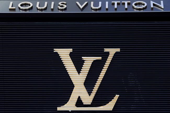 Virgil Abloh named Louis Vuitton's menswear designer | iNFOnews.ca Virgil Abloh named Louis Vuitton's menswear designer | iNFOnews.ca