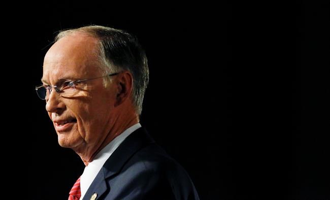 Disgraced ex-Alabama governor wants his gun permit back | iNFOnews.ca