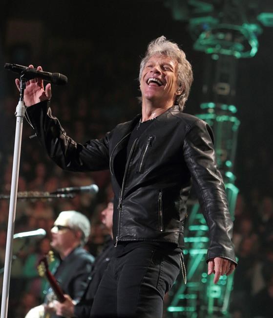 Bon Jovi ends Pittsburgh concert early, blames sore throat | iNFOnews.ca