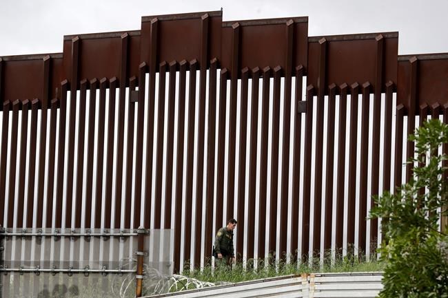 Border authorities use pandemic powers to expel immigrants | iNFOnews.ca