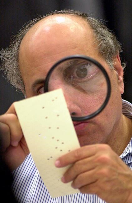 Voters' poorly marked ovals could lead to contested ballots | iNFOnews.ca Voters' poorly marked ovals could lead to contested ballots | iNFOnews.ca
