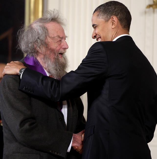 Correction: Obit-Poet Donald Hall story | iNFOnews.ca Correction: Obit-Poet Donald Hall story | iNFOnews.ca