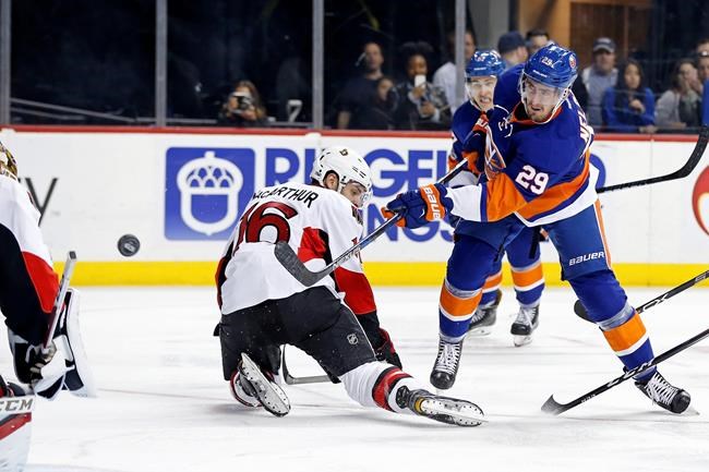 Lee, Nelson help Islanders beat Senators 4-2 in finale | iNFOnews.ca